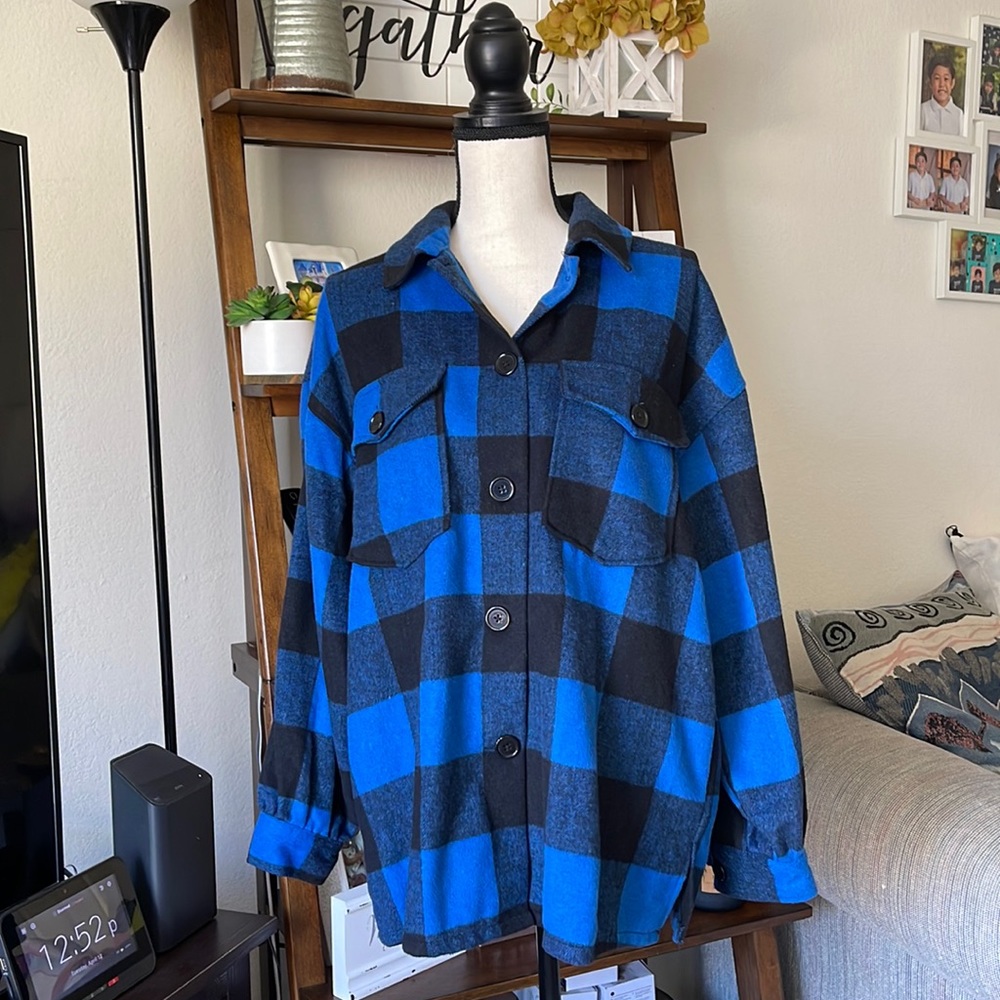 Plaid Button-Front Shacket, Size Medium, Used once and in Excellent Condition